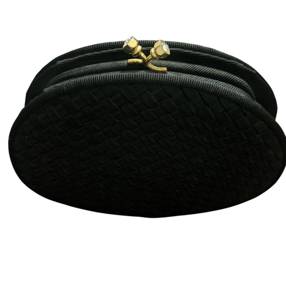 Vanessa Elegant Black Woven Clutch - Picture 1 of 4